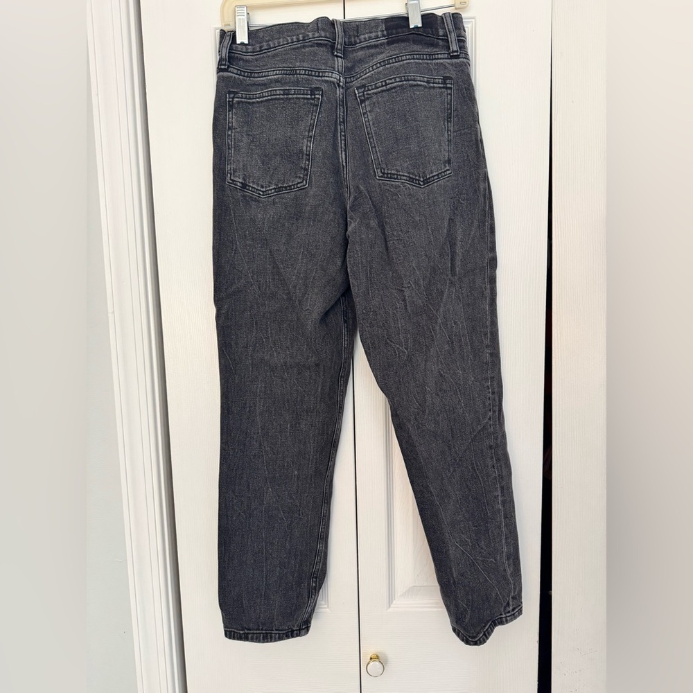 Abercrombie & Fitch The Mom High Rise Black Jeans - Picture 5 of 6